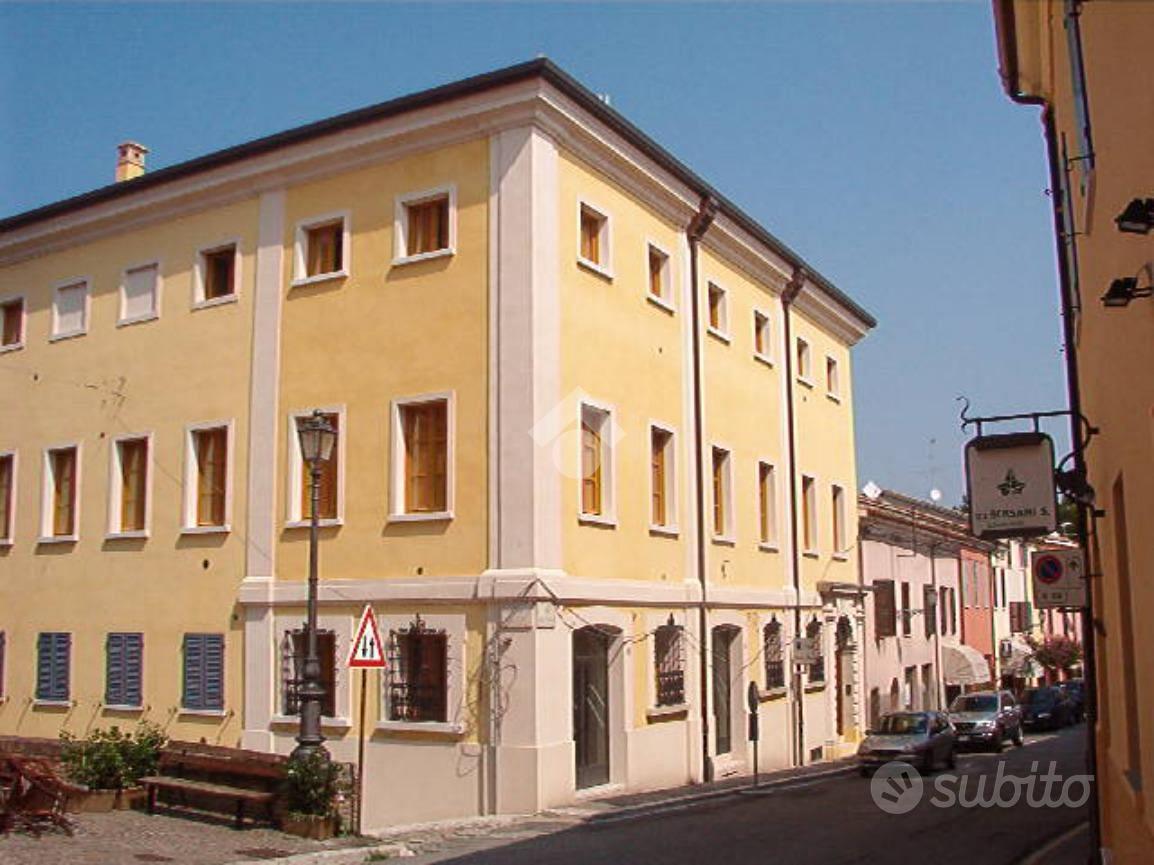 NEGOZIO A LONGIANO - Vista 5