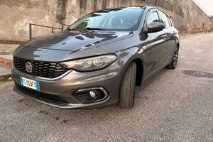 Fiat Tipo 1.6 jtdm2 120 CV Lounge-Euro 6-122000 km