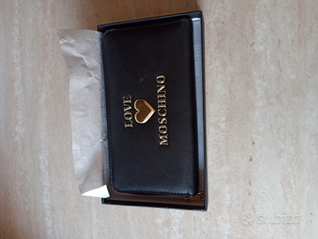 Portafoglio Moschino