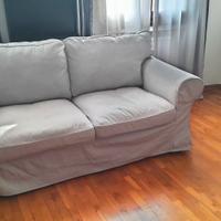 divano IKEA  EKTORP 2 posti 