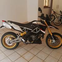 Aprilia Dorsoduro 1200