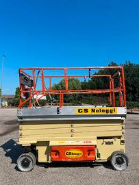 piattaforma a pantografo JLG 2646 ES
