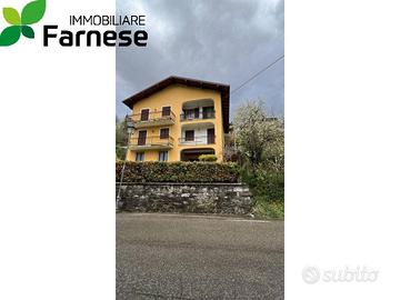 Appartamento di 138 m² con 4 locali e box auto a F