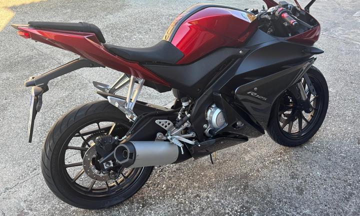 Yamaha yzf r125