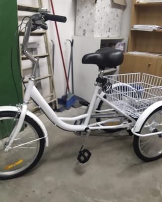 Triciclo per adulti, 3 ruote a 8 marce con cestino