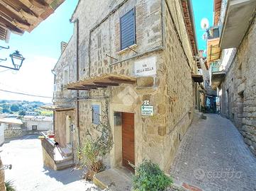 PALAZZINA A FABRICA DI ROMA