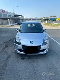 RENAULT Scénic 3ª serie - 2010