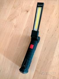 Torcia portatile a LED