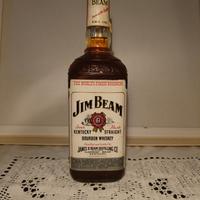 Jim Beam Kentucky Straight Bourbon Whiskey. 