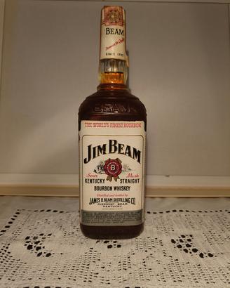 Jim Beam Kentucky Straight Bourbon Whiskey. 