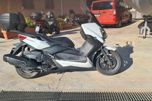 Yamaha X-Max 400 - 2016