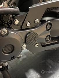 Tappi forcellone t max 530