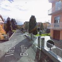Puianello - 80 mq arredati, piano terra con posto