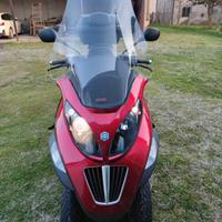 Piaggio mp3 400 ie