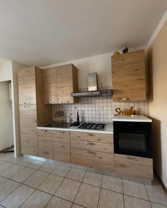 Mobili– cucina, camera e bagno