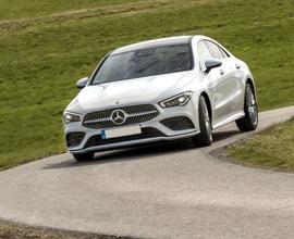 MERCEDES-BENZ CLA 220 d Automatic Sport