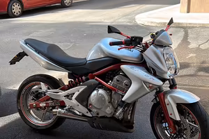 Kawasaki ER-6n anno 2007 depotenziata