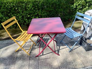 Set tavolino da giardino in metallo
