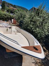 Barca open Sessa con motore 25cv