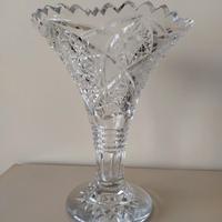 Antico vaso fiori in cristallo di Boemia