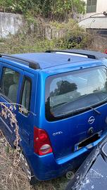 Opel Agila per pezzi ricambio