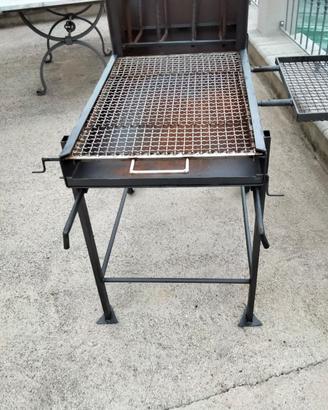 Bracere in ferro con griglia inox