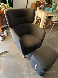 Poltrona Ikea più poggiapiedi