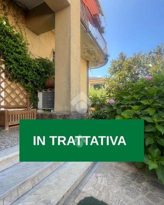 CASA SEMINDIPENDENTE A SARZANA