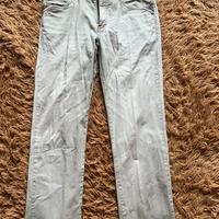 Paio di pantaloni da uomo