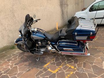 Harley Devinson electra glide