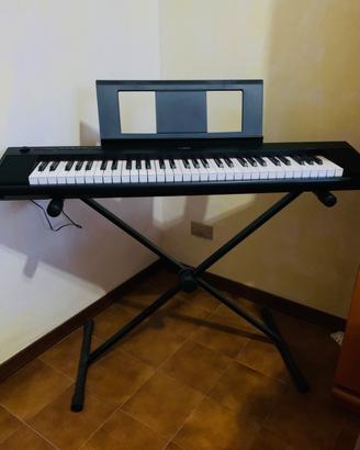 NUOVA Tastiera Yamaha NP12 - Piaggero