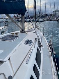 barca a vela  Hunter Modello 340 Anno 1997 natante