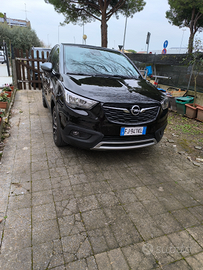 Opel crosland x