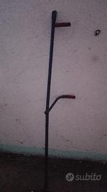 Manico ferro per tagliare erba