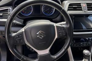 Suzuki s-cross