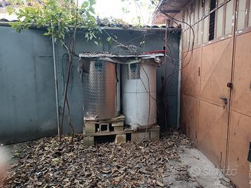 coppia di serbatoi in acciaio inox