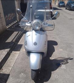 Piaggio Vespa 200 PX - 2005