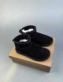 Stivali da neve UGG CLASSIC ULTRA MINI Nero 38