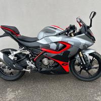 Qj Motor SRK 125 R
