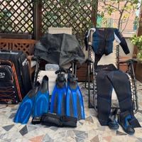 Equipaggiamento sub donna