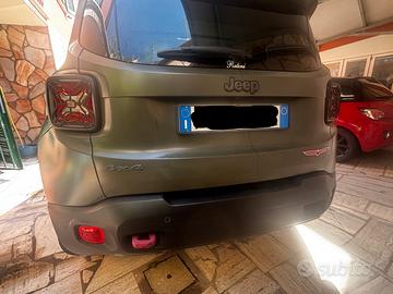 Jeep Renegade 2.0 170CV. 4WD Trailhawk