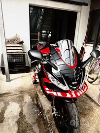 Aprilia rs 660 factory 2025