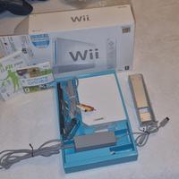 Wii con telecomandi e Wii board + 3 giochi base