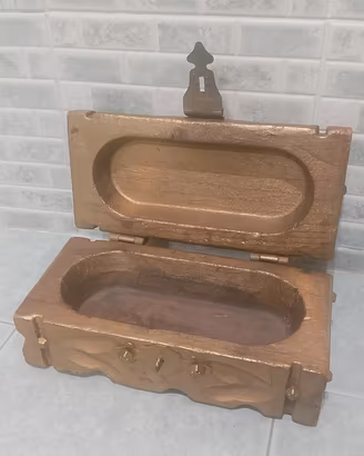 forziere baule porta gioie vintage legno oro