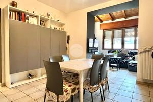 3 LOCALI A CARATE BRIANZA