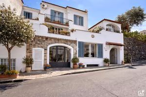 ALBERGO A ISCHIA
