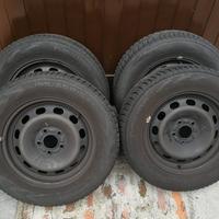 Gomme invernali 195 65 R15 + cerchi 