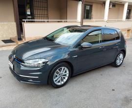 Volkswagen Golf 1.5 TGI DSG 130 CV Business BlueMo