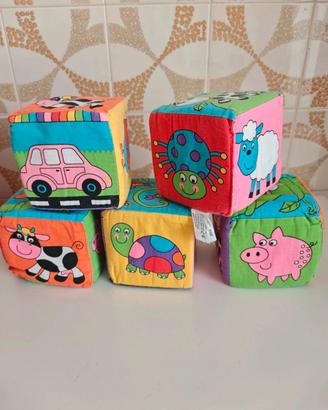 cubetti morbidi per i neonati 