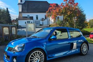 Renault Clio V6 3.0 Phase 2 Iliad Blue